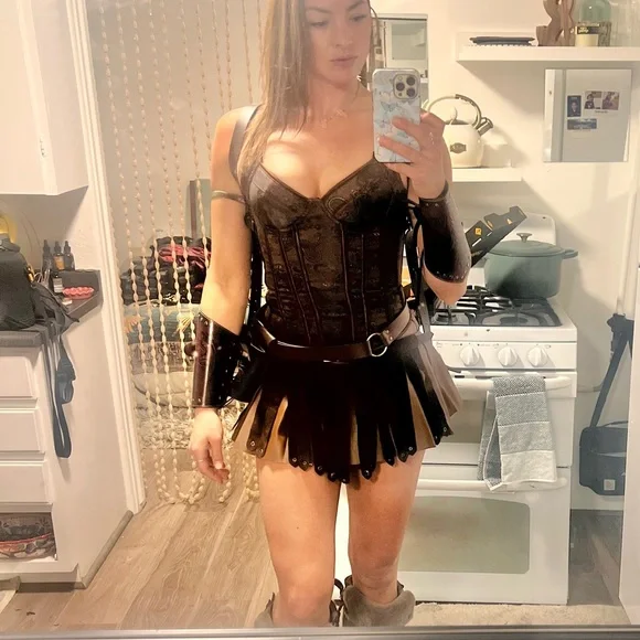 Zena Warrior Princess Halloween costume - Picture 1 of 4